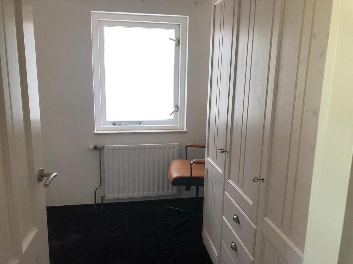 Unique In With Large Garden Chalet Harderwijk