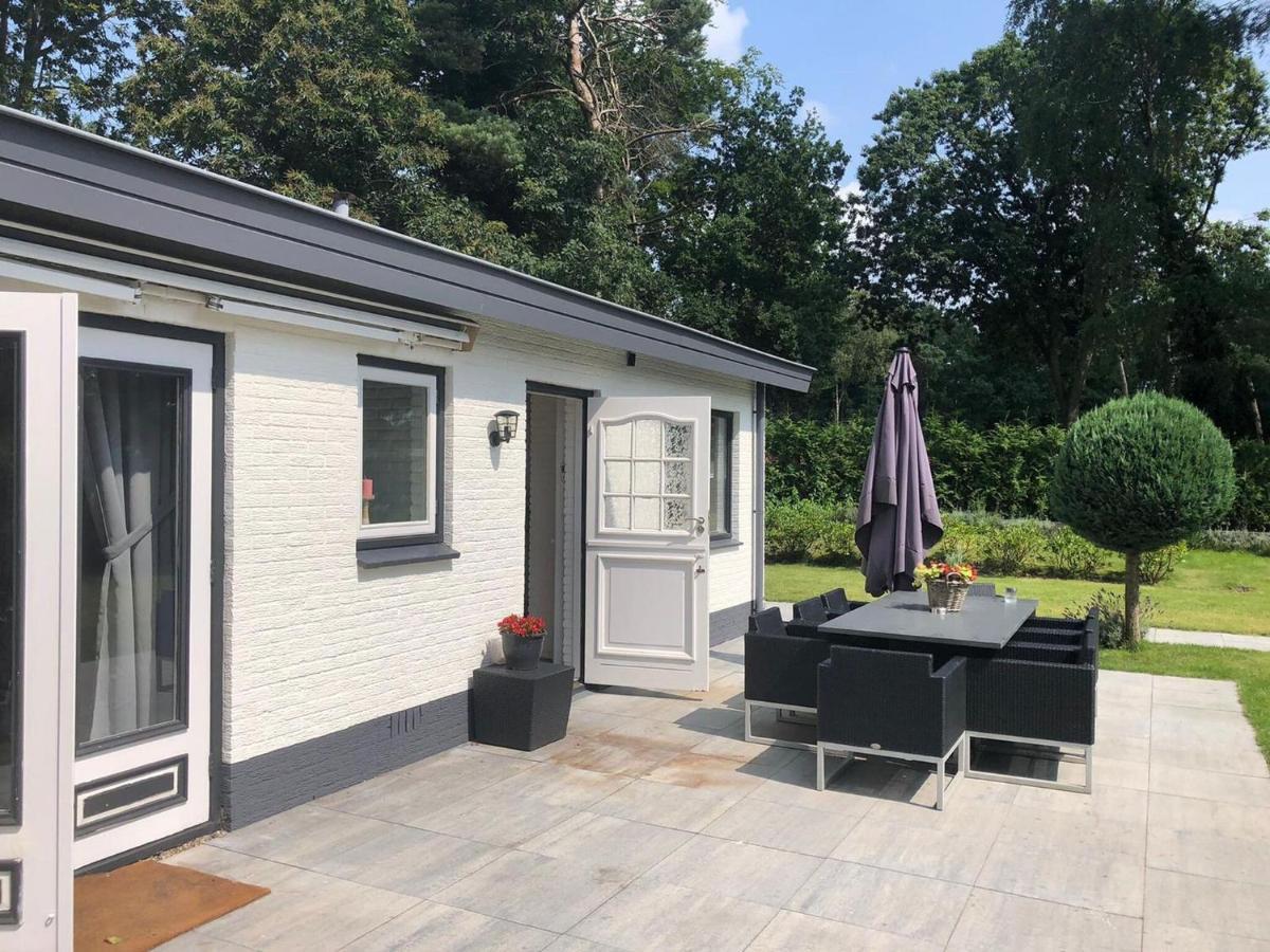 Unique In With Large Garden Chalet Harderwijk